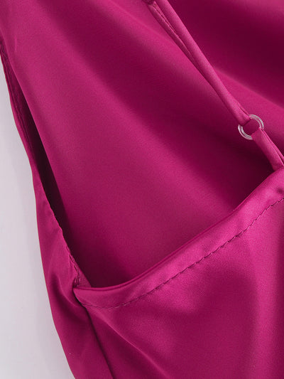 Vestido Elegante con Tirantes Ajustables y Detalles de Abertura - Image 4