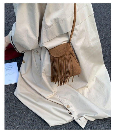 Bolso Bandolera Retro Gamuza Esmerilada con Borlas para Celular - Image 21