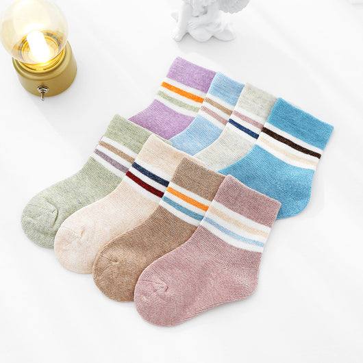 Calcetines Infantiles con Rayas de Colores Arcoíris - Diseño Creativo y Divertido - Image 5