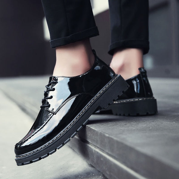 Botas Altas de Cuero para Hombre - Diseño Versátil y Duradero