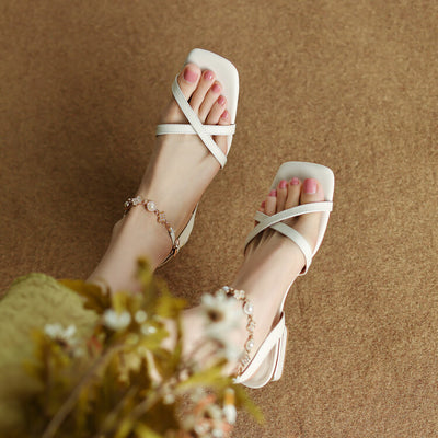 Sandalias de Cuero con Punta Cuadrada y Tira Ajustable - Talón Bajo Talla Grande y Pequeña - Image 7