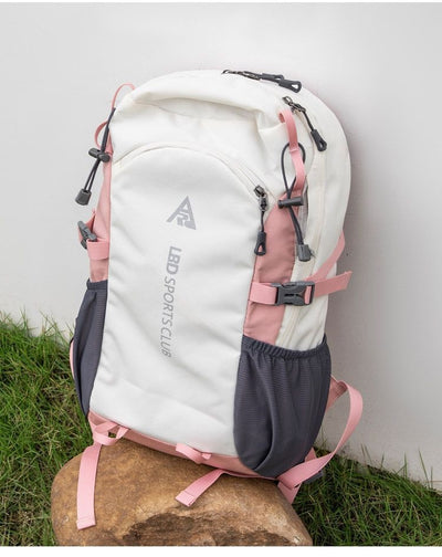 Mochila de Senderismo Impermeable con Almacenamiento Versátil - Image 17
