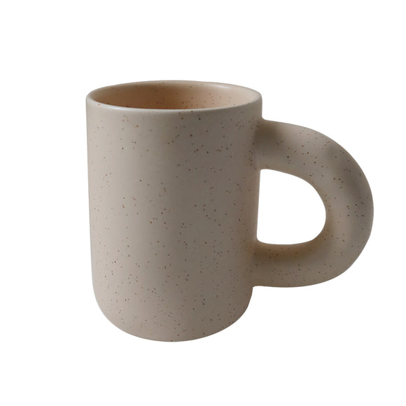 Taza de Cerámica para Café con Asa Gruesa y Diseño Elegante