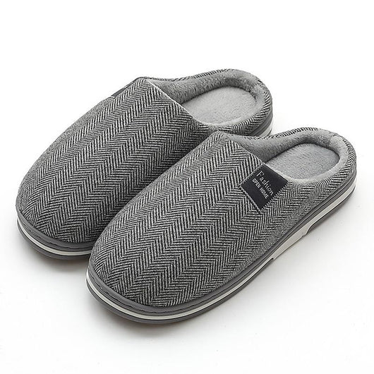 Pantuflas de Descanso en Ante con Tacón Bajo - Image 8