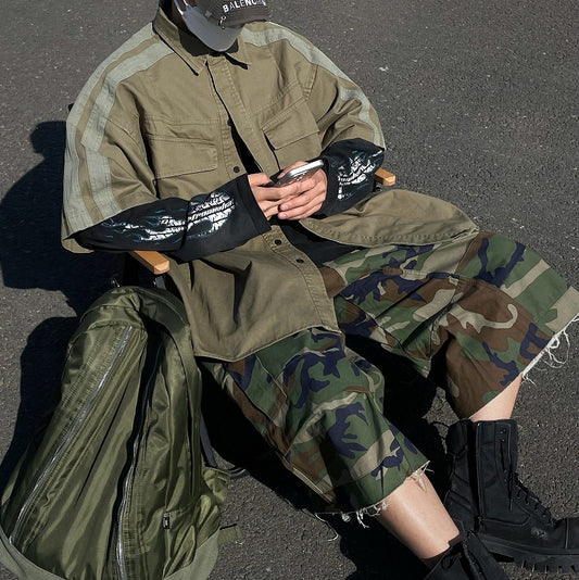 Pantalones Cortos Camuflaje Multipieza con Costuras Perfiladas