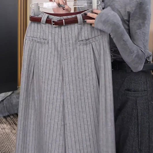 Pantalones de Lana con Diseño de Rayas Grises - Image 8