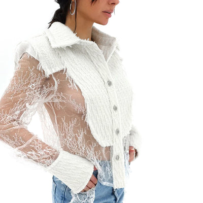 Blusa Transparente con Encaje Blanco y Costuras Decorativas - Image 9