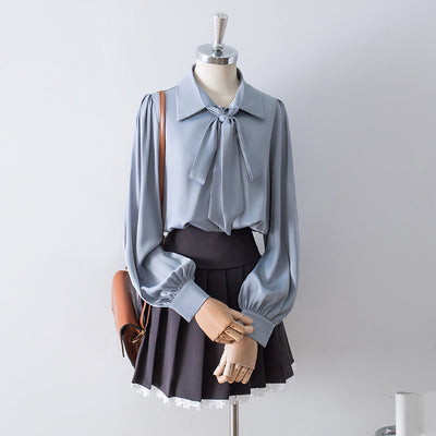Blusa Blanca con Moño de Satén en Solapa para Mujer - Image 5