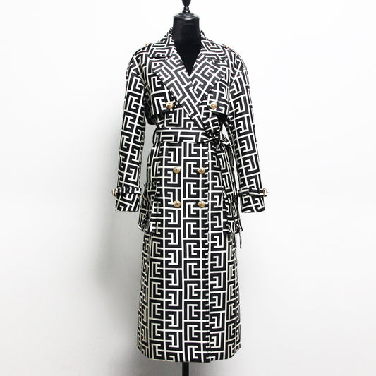 Gabardina Larga Negra Estampada