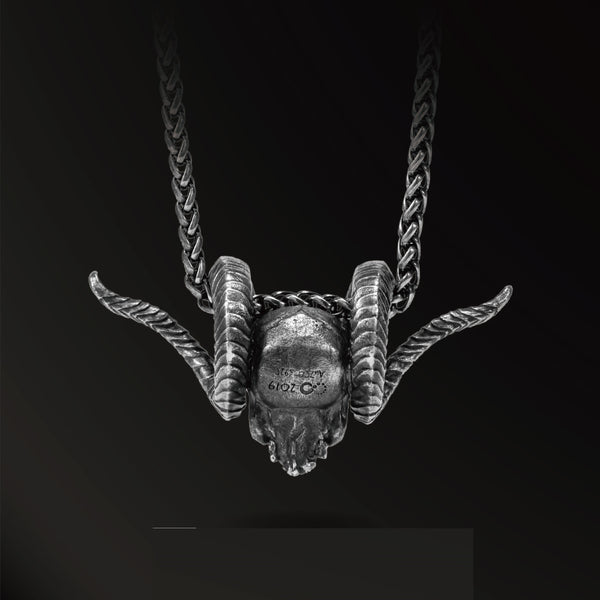 Colgante de Plata 925 con Incrustaciones de Oro 18k Estilo Punk - Image 4