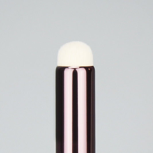 Brocha Difuminadora Multifunción para Labios y Corrector - Image 2
