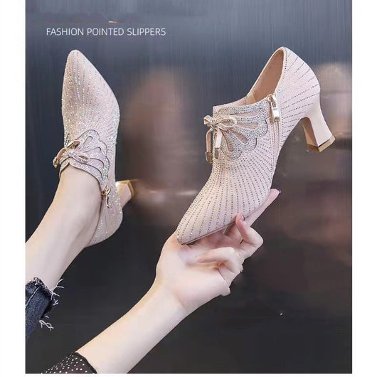 Zapatos de Tacón Alto Británicos con Lazo y Punta Fina Adornados en Cristales