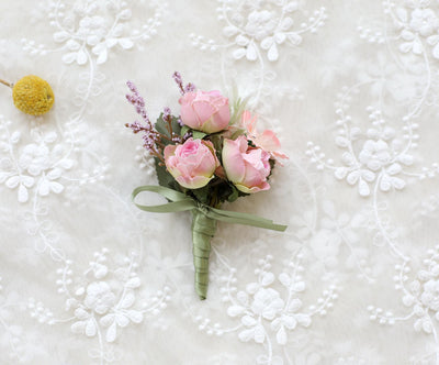 Corsage para Novio y Padrinos de Boda - Image 25
