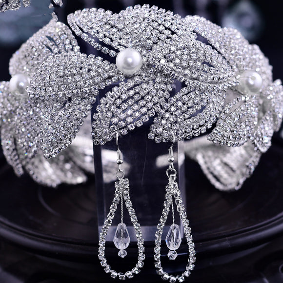 Diadema Artesanal con Hojas de Cristal Brillante