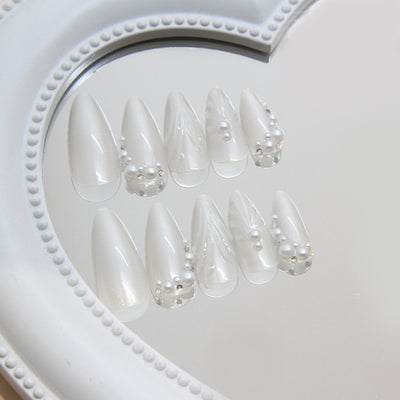 Diamantes de Uñas Pearl Fairy Wear - Set de 24 Piezas - Image 3