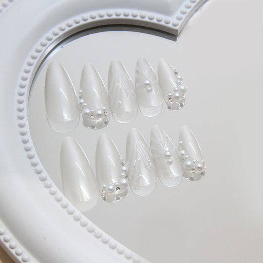 Diamantes de Uñas Pearl Fairy Wear - Set de 24 Piezas - Image 3