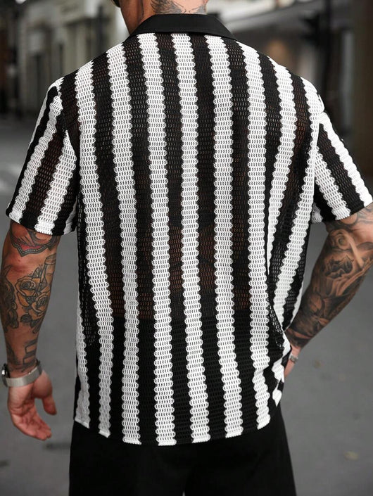 Camisa Manga Corta a Rayas Negras y Blancas con Detalles Calados - Image 9