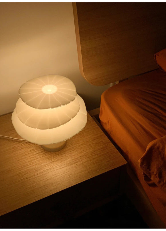 Lámpara de Mesa Artística con Atmósfera Creativa