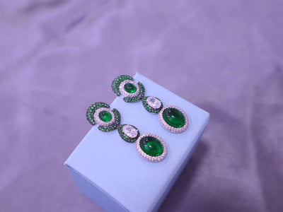 Aretes Vintage Florales con Esmeralda Simulada Versátiles - Image 11