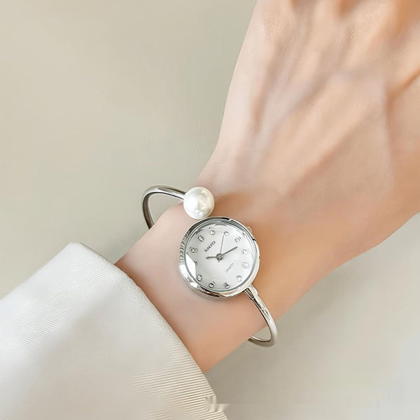 Reloj Pulsera de Perlas para Mujer - Diseño Elegante y Minimalista