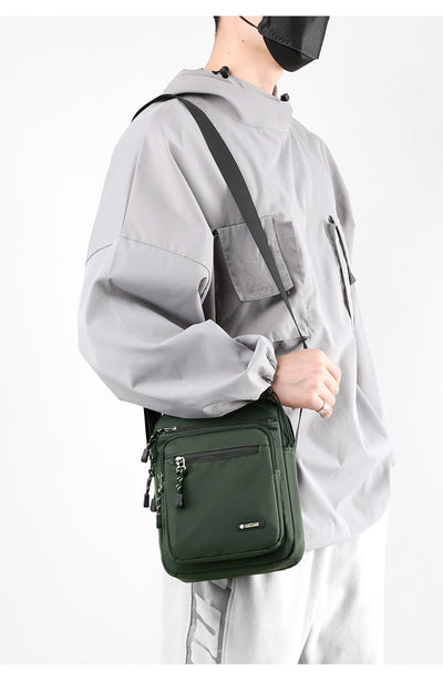Bolso Crossbody Casual para Hombre - Versátil y Funcional - Image 14