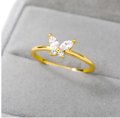 Anillo de Mariposa Chapado en Oro con Circonia Cúbica - Image 5