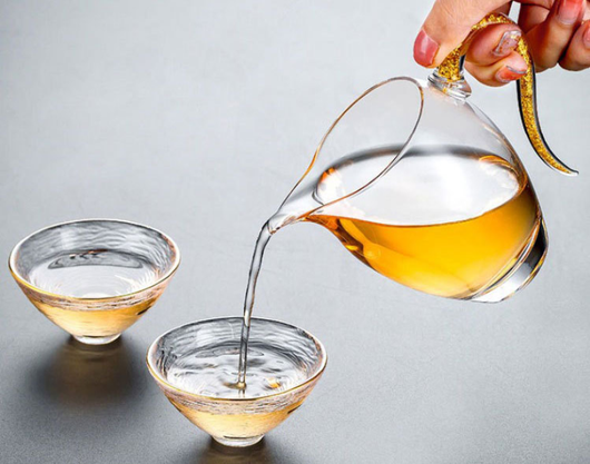 Taza de Té en Cristal con Detalles en Oro de Alta Calidad - Image 11