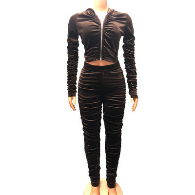 Traje Ejecutivo de Terciopelo Plisado Dorado con Manga Larga - Image 10
