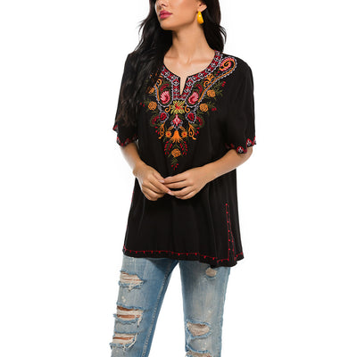Blusa Suelta Estampada con Bordados Artesanales - Image 2