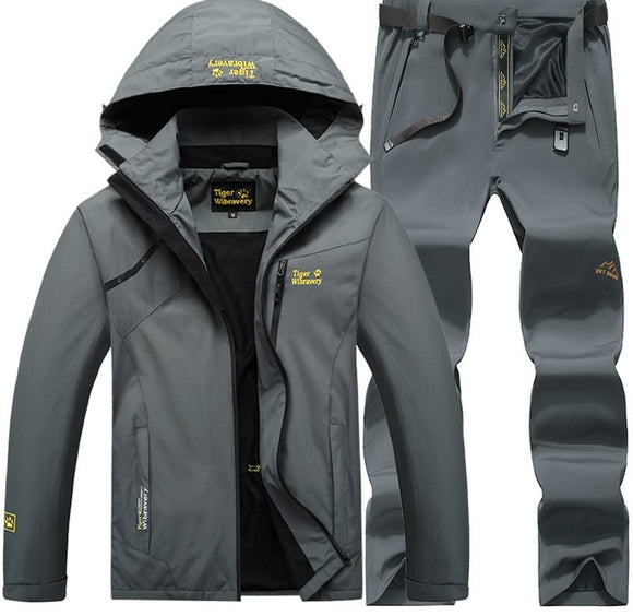 Chaqueta Táctica para Hombre con Forro Polar - Resistente al Viento