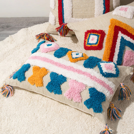 Funda de Almohada con Diseño Geométrico y Borlas - Image 9