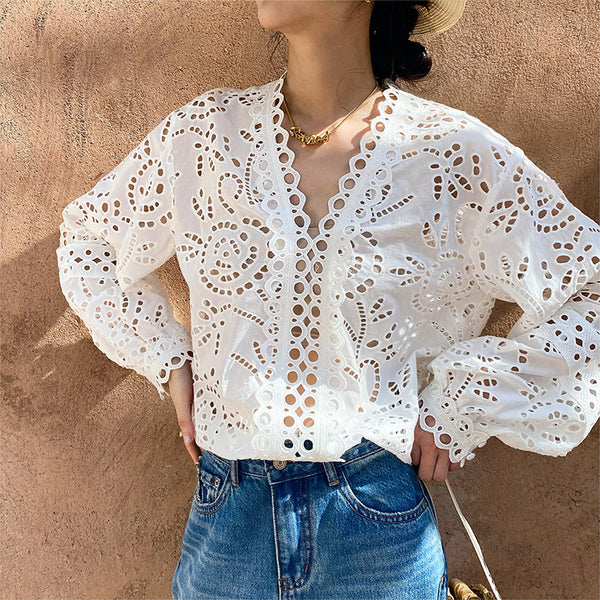 Blusa Blanca de Algodón con Bordado Diseño Elegante Manga Larga para Mujer