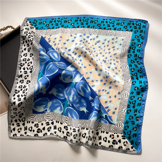 Pañuelo de Seda Artificial Estampado Leopardo con Bloques de Color Granate y Flores para Mujer - Image 2