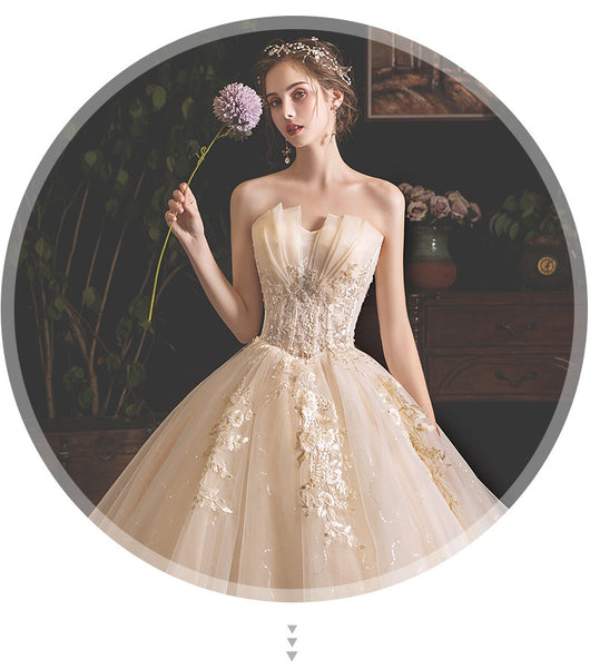 Blusa Strapless Novia Estilo Mori con Falda Larga Fluida - Image 9