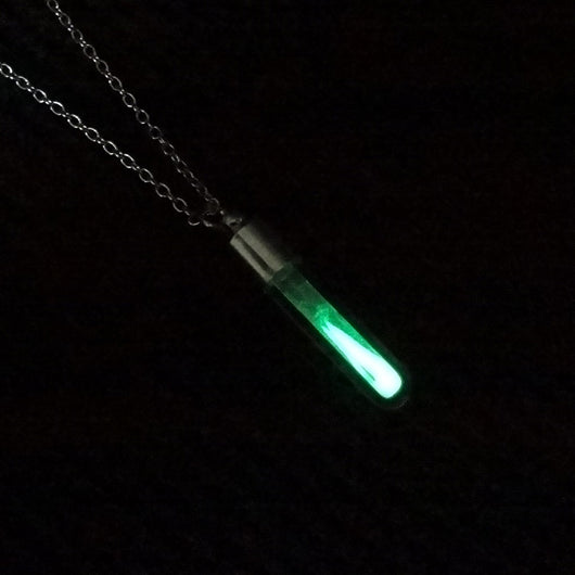 Collar Tubo de Vidrio con Polvo Luminoso - Image 20