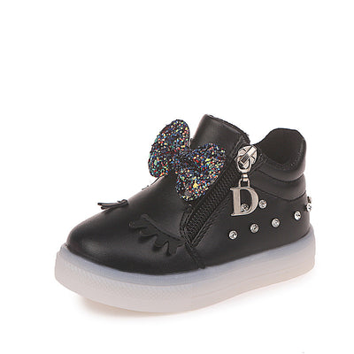Zapatos infantiles con luces LED y detalles brillantes - Image 15