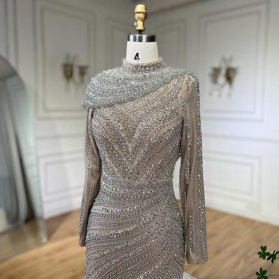 Vestido Fishtail Ajustado Nude para Mujer - Image 10
