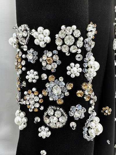 Vestido Largo Slim con Pedrería y Detalles de Alta Costura - Image 18