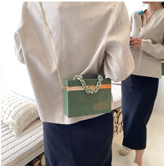 Bolso de Mano Candy Color con Cadena - Clutch Elegante para Eventos - Image 18