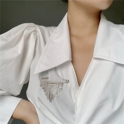 Broche de Diamante Texturizado con Borla y Aguja para Mujer - Image 9
