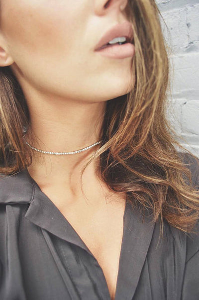 Collar Corto Choker de Cristal Dorado y Plateado para Mujer - Image 7