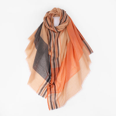 Bufanda Larga Cuadriculada con Flecos para Otoño e Invierno - Image 2