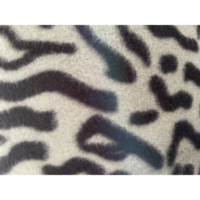 Manta Térmica Impermeable para Mascotas - Colchoneta Coral Fleece Multiestaciones - Image 25