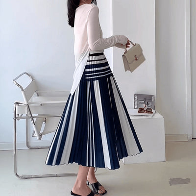 Falda Plisada a Rayas con Contraste de Colores - Diseño Elegante y Sofisticado - Image 7
