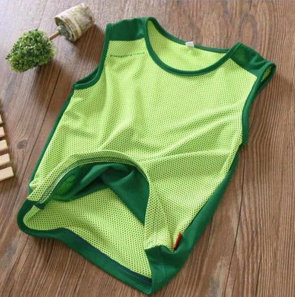 Conjunto Deportivo Infantil de Malla: Chaleco y Shorts Transpirables