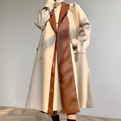 Abrigo Trench Elegante con Cuello Doble Capa y Detalles Patchwork - Image 3