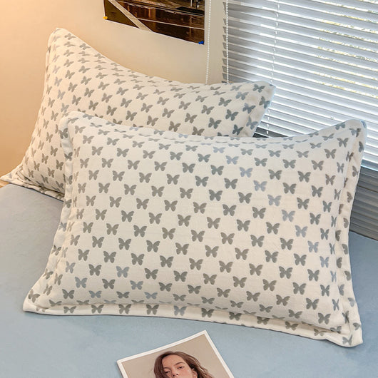 Fundas de Almohada en Terciopelo de Leche Extra Grueso - Image 10