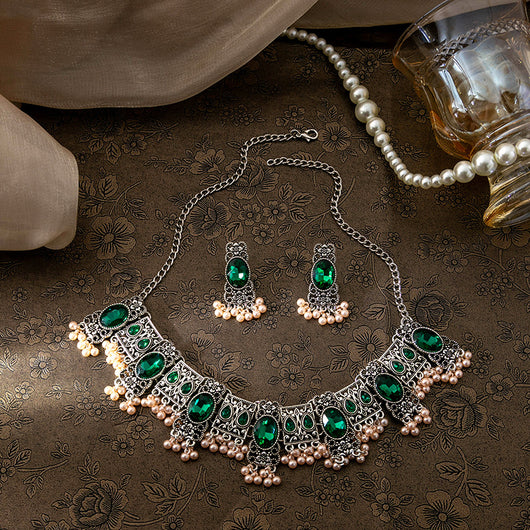 Aretes Esmeralda Vintage Estilo Étnico con Borlas y Cuentas Cuadradas - Image 11