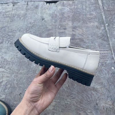 Zapatos Casuales de Cuero para Mujer Talla Grande - Image 9
