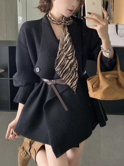 Cardigan Tejido de Largo Medio con Solapa Irregular - Image 11